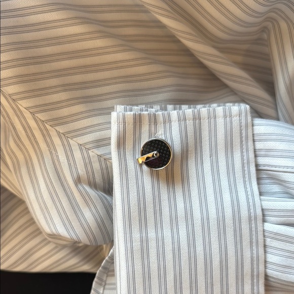 Pronto Uomo White and Gray Stripe Dress Shirt with Pointed Collar - Picture 7 of 7